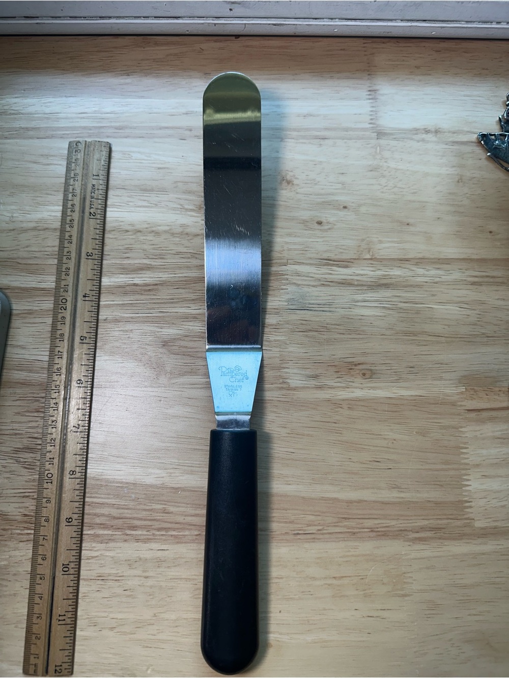 Pampered Chef Black Handle Stainless Spreader icing spatula